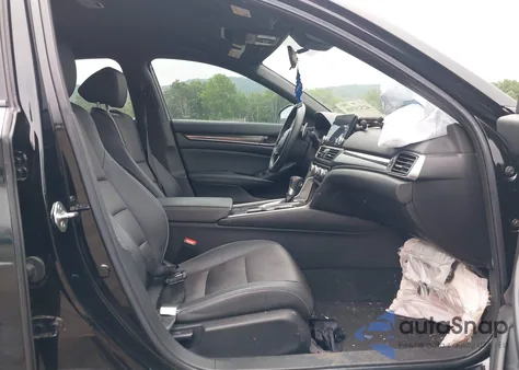 2019 Honda Accord Sport z USA, uszkodzony, nr VIN 1HGCV1F31KA026918